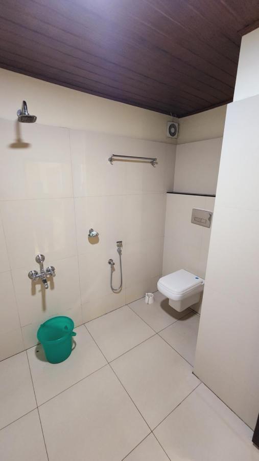 Muziris Manor Residency Hotel Kochi ภายนอก รูปภาพ