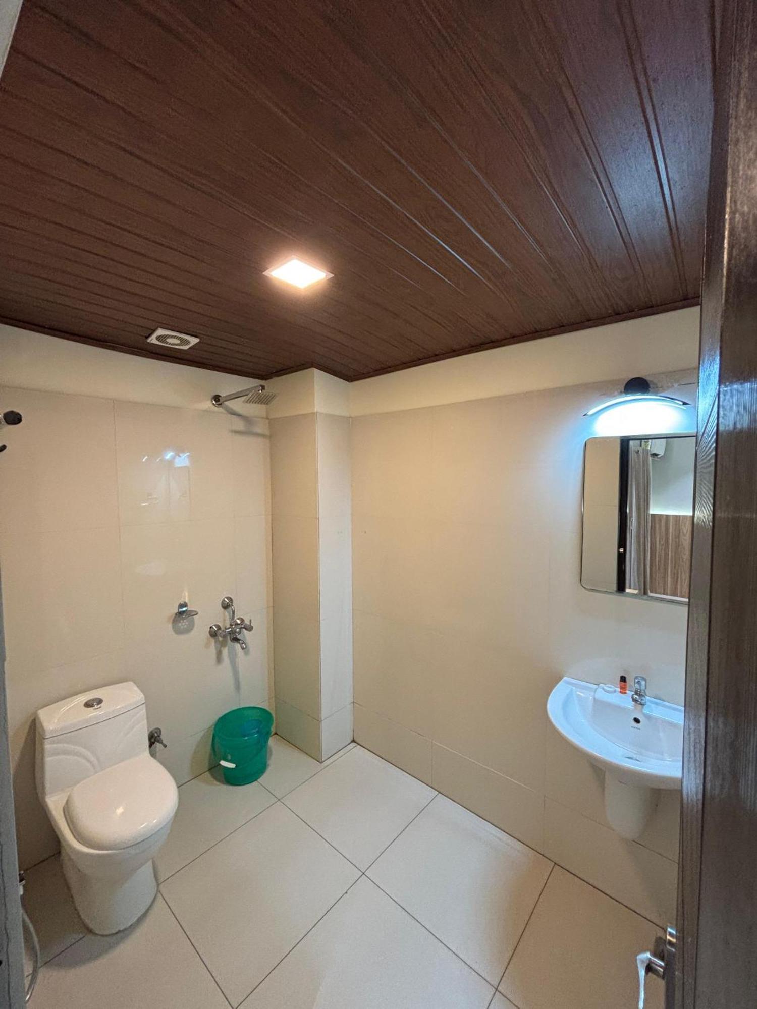 Muziris Manor Residency Hotel Kochi ภายนอก รูปภาพ